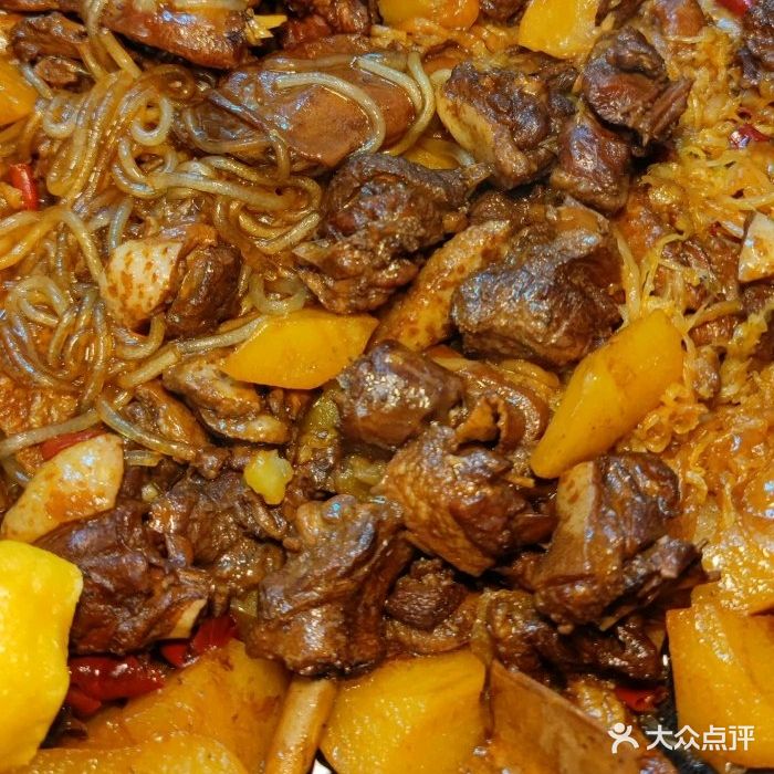 许大厨东北铁锅炖(顺达花园店)