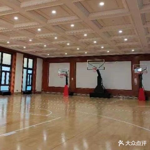 友联篮球中心