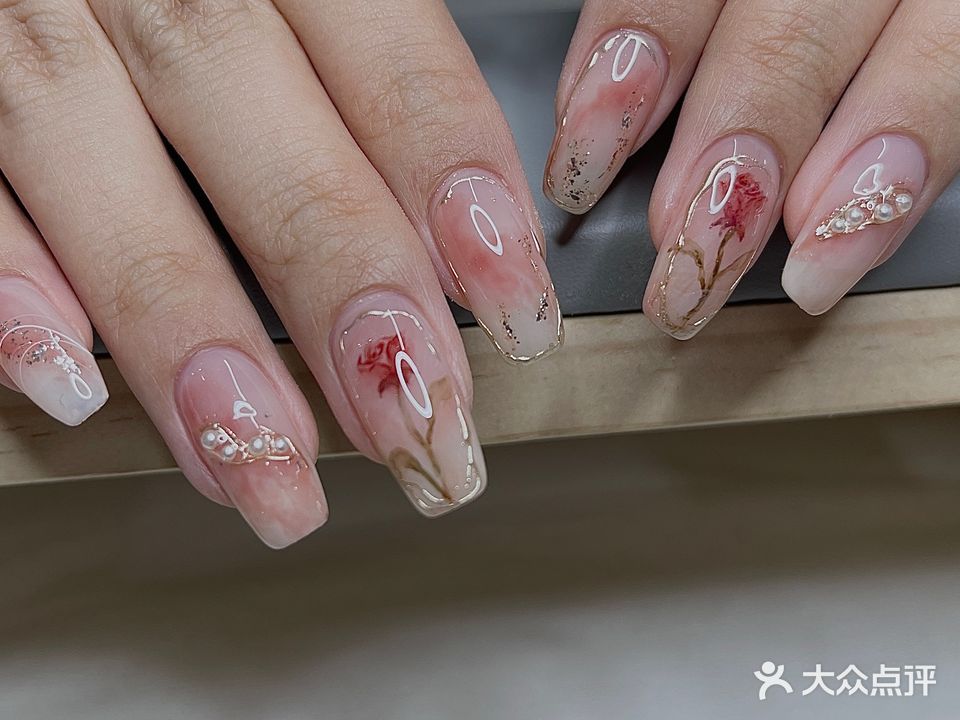可七七美甲美睫工作室
