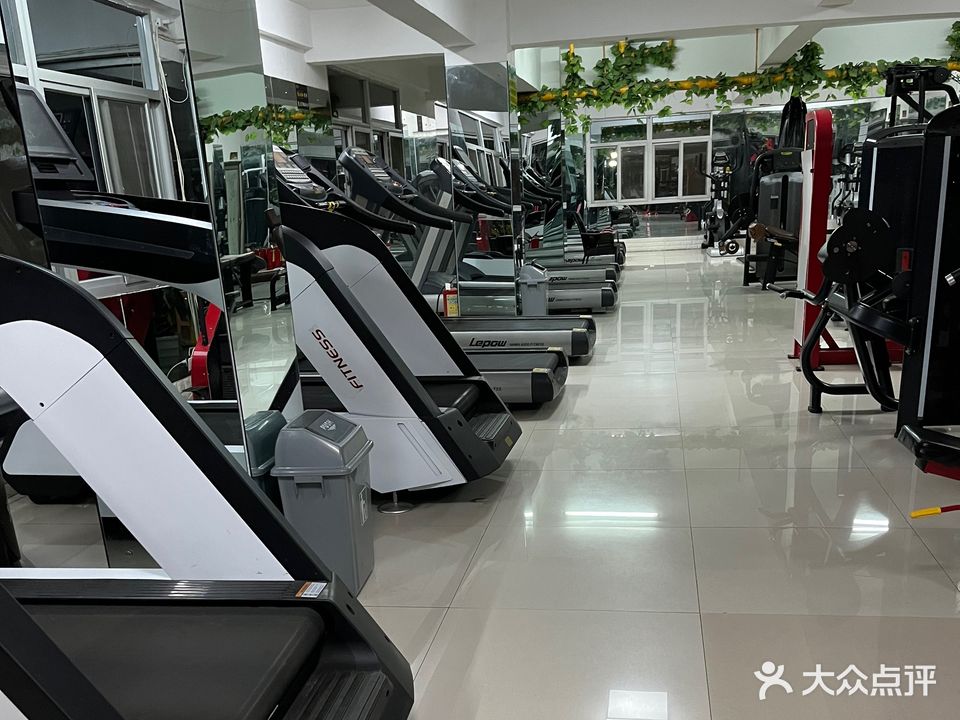 名爵健身·拳击俱乐部