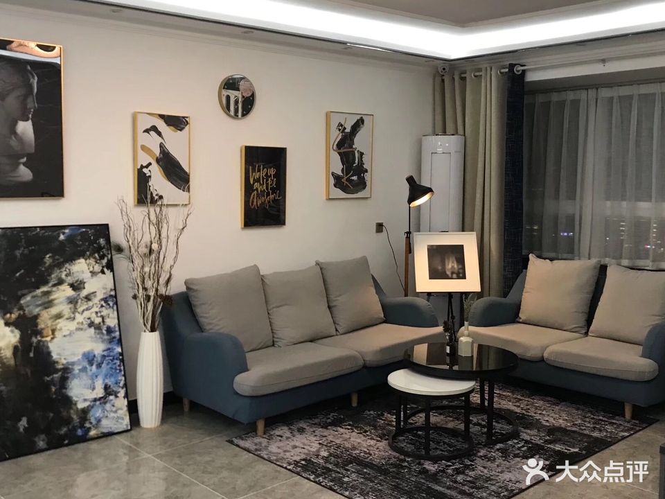 刺堂纹身店TATTOO