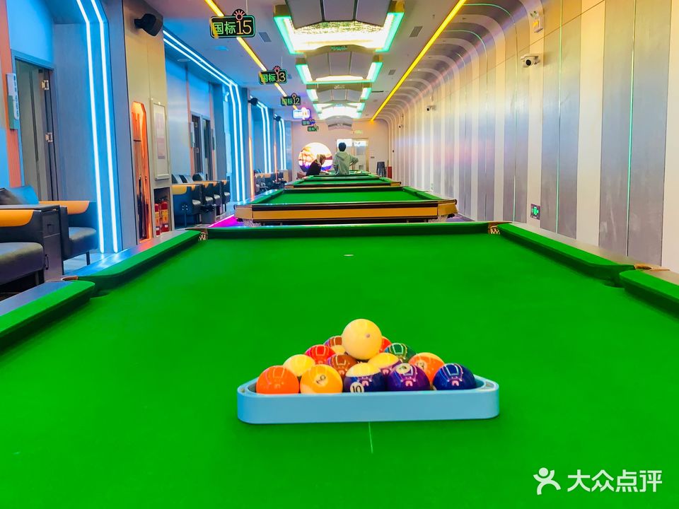 港龙桌球棋牌(皇岗店)