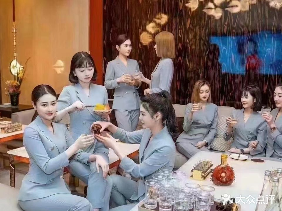 忆江南K歌(淮海购物广场店)