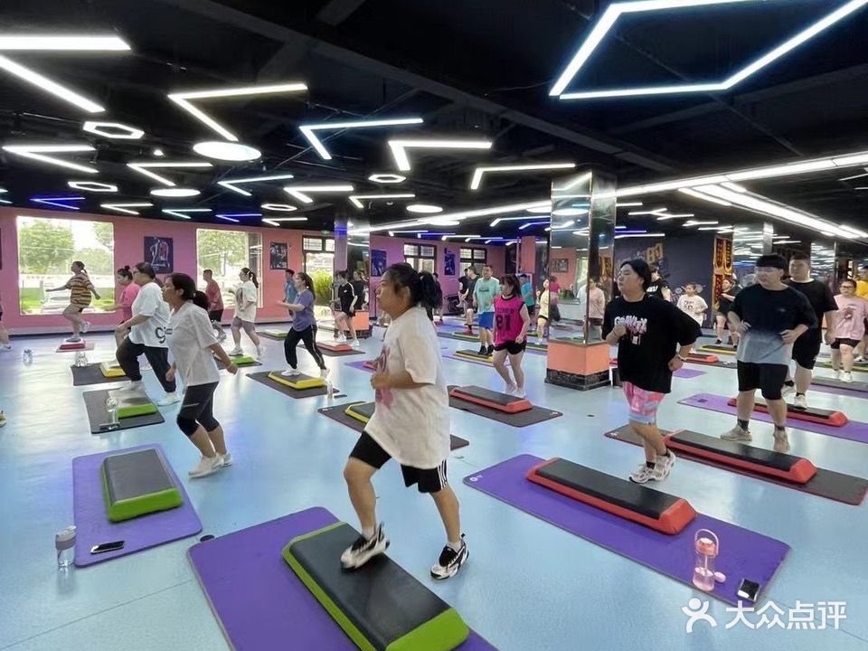 励攀减重减肥训练营(扬州店)