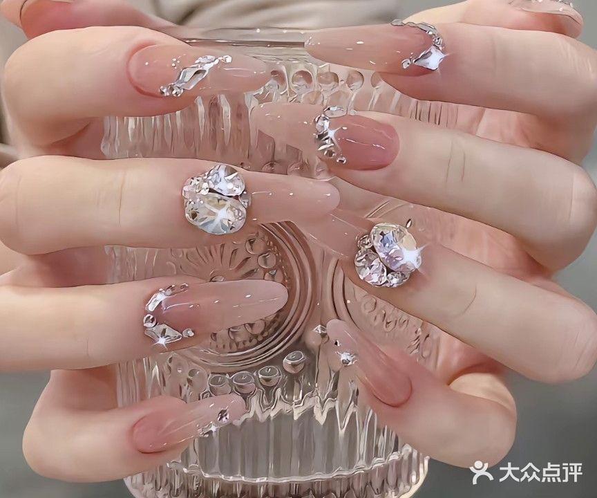 素芙蓉美甲美睫皮肤管理