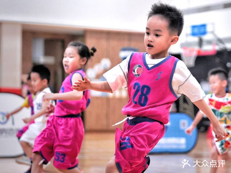 珠海新锐体育篮球俱乐部(斗门校区)