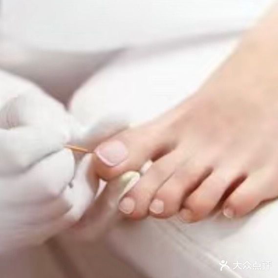大脚丫专业足疗修脚(中心大街店)