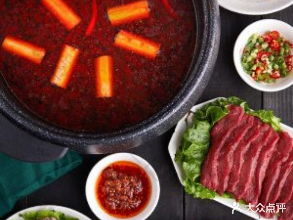 忆卿阁火锅·烤肉(华邦店)