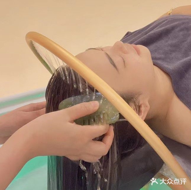 娇兰佳人美容会馆