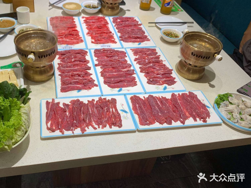鲜牛鲜生鲜肉火锅(松隽阳光城店)