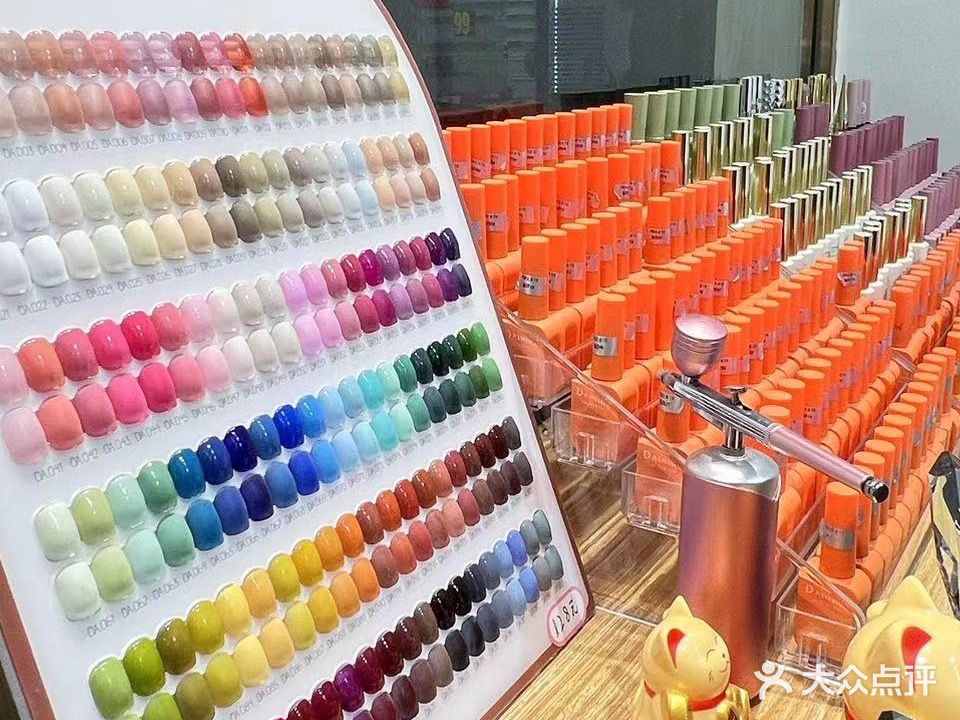 美猫(凤岗铜锣湾动感之都时尚百货店)