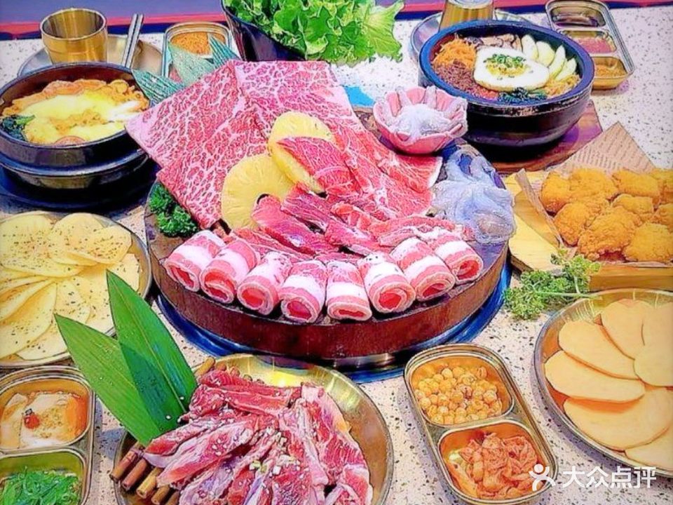 九味牛·烤肉真香·传统焊餐料理(凤阳店)