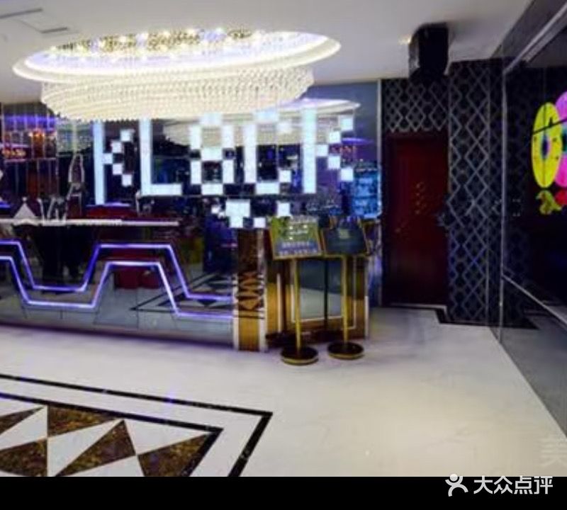 可乐8纯K(黔江路店)