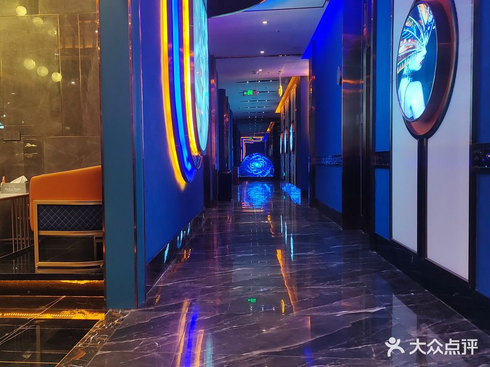 锦晨休闲会所(锦信·华苑店)