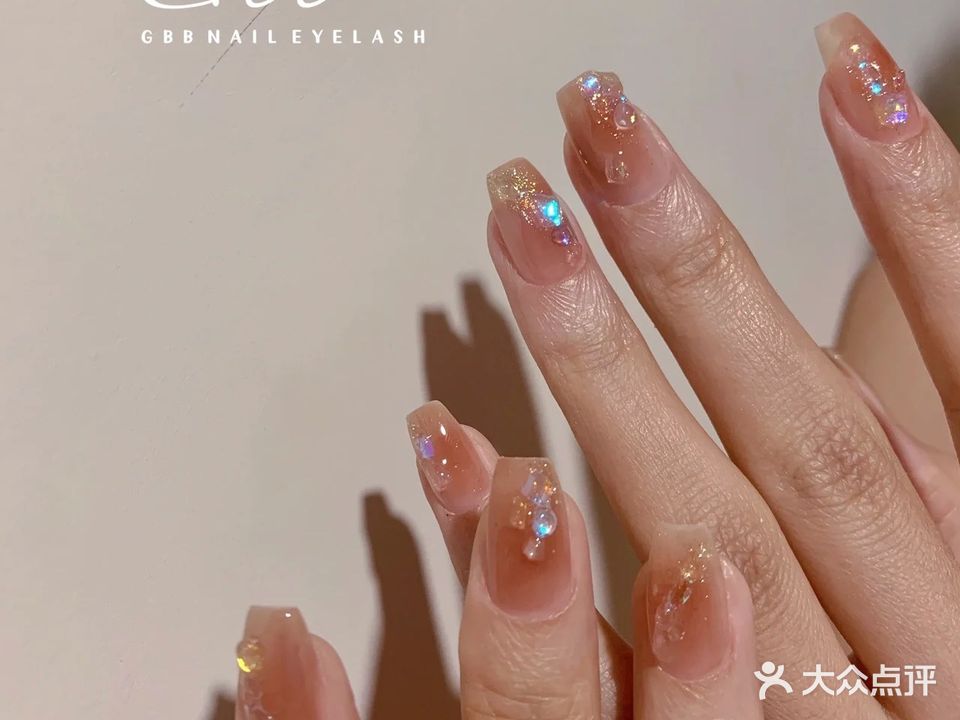 C+美甲美睫美容馆(荣和天誉店)