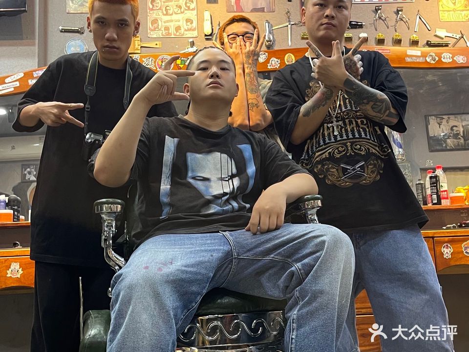 顶上功夫barbershop(恒祥花园店)