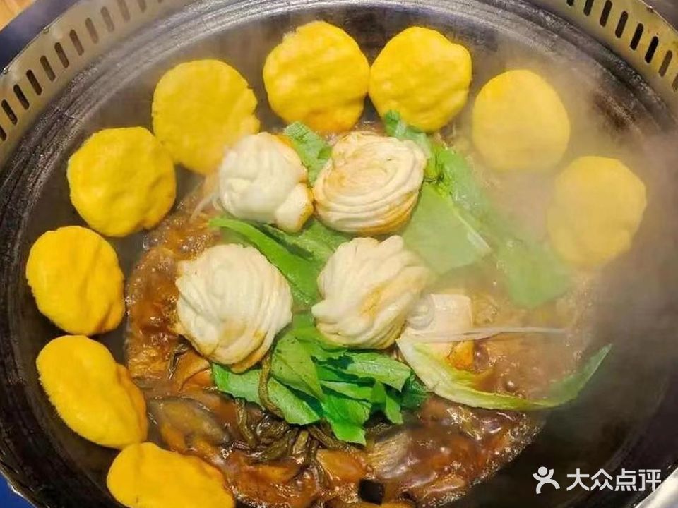 东北铁锅炖(南屯店)