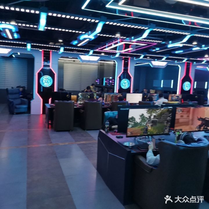 新时代网咖(中华路店)