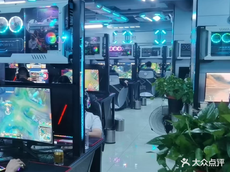 网胜网吧(棉纺路店)