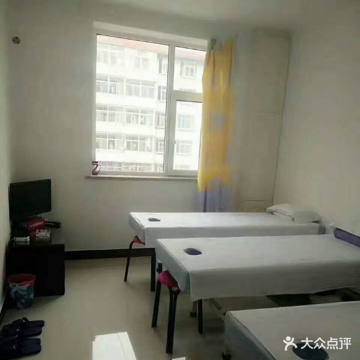 冯文斌盲人按摩足疗艾灸(翡翠苑店)