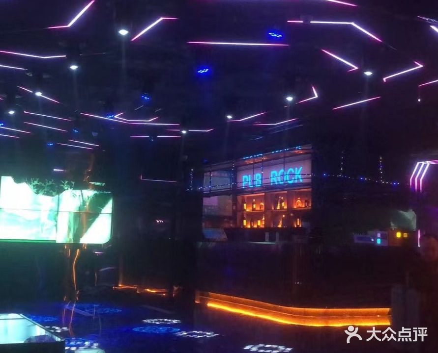 新唱量贩式KTV(白云店)