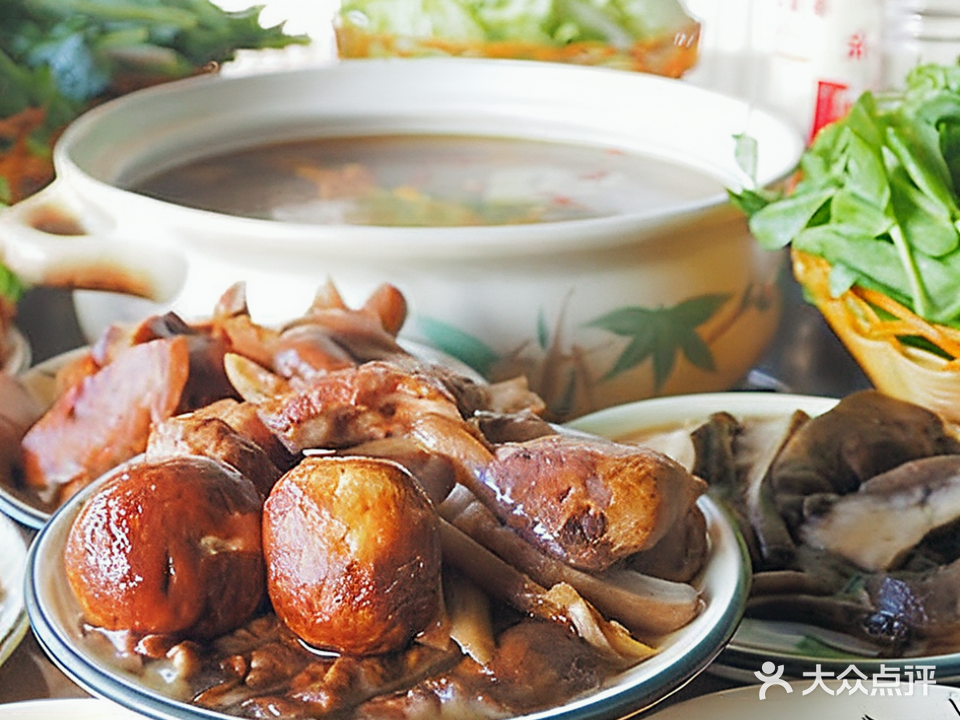 杨记山珍鸡煲菌汤锅(大昌小区北区店)