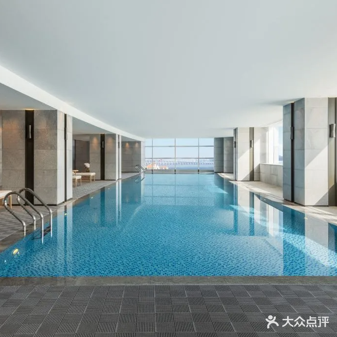 岚格游泳健身中心(海景皇冠店)