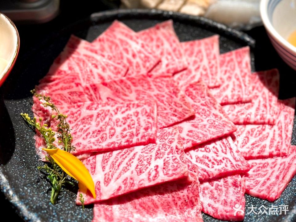 小野家·和牛烧肉·寿司酒场日本料理(国贸华润悦府店)
