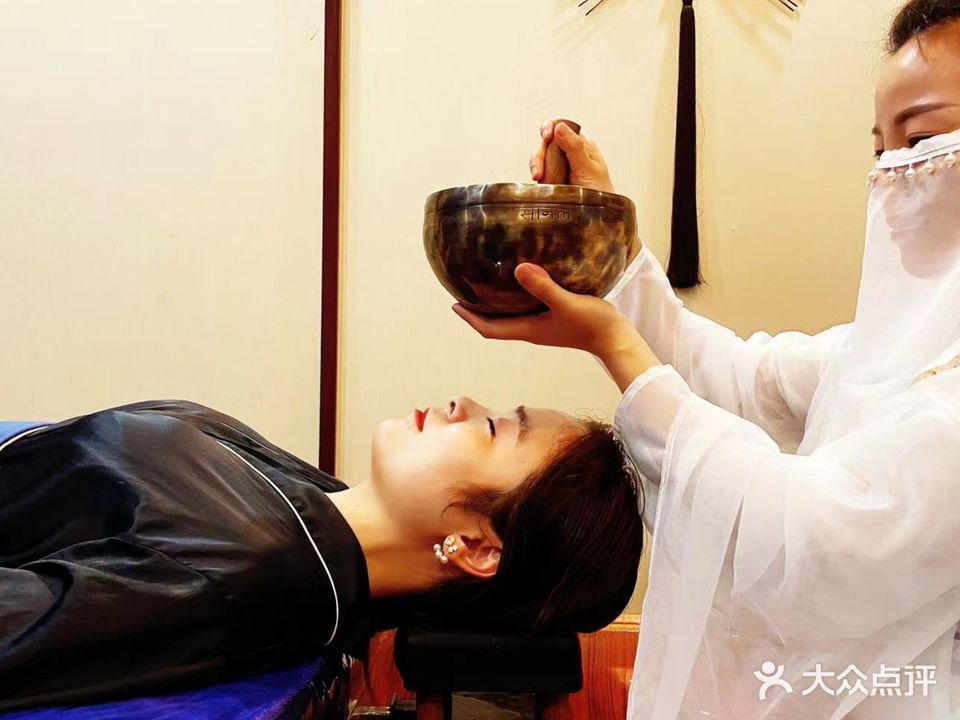 昕越秀头聊美肌SPA(万达店)