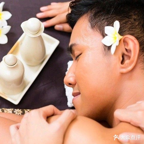 郑大拿妙手按摩(总店)