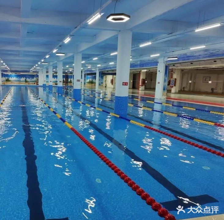 丰淳游泳俱乐部(格林时代广场店)