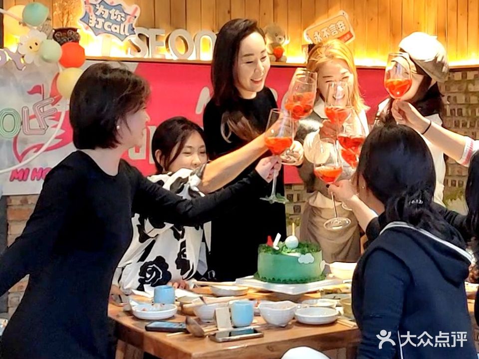 首尔韩式餐厅·烤肉(青特万达店)