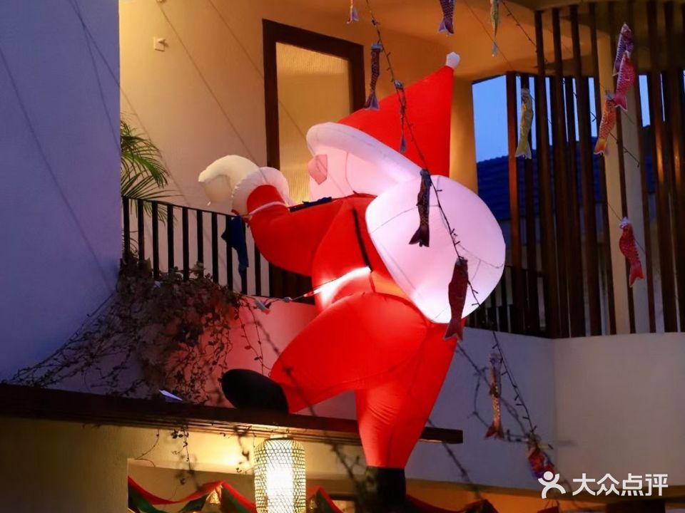 顾鲤·沉浸式xi餐生活空间(东海店)