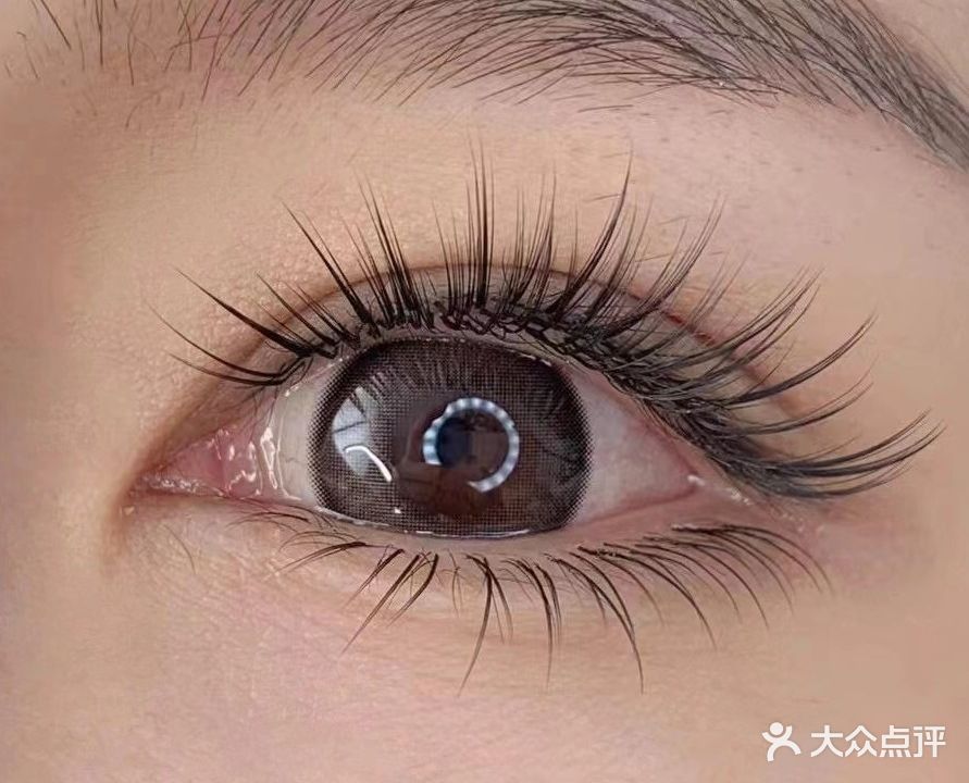 指涧睫影