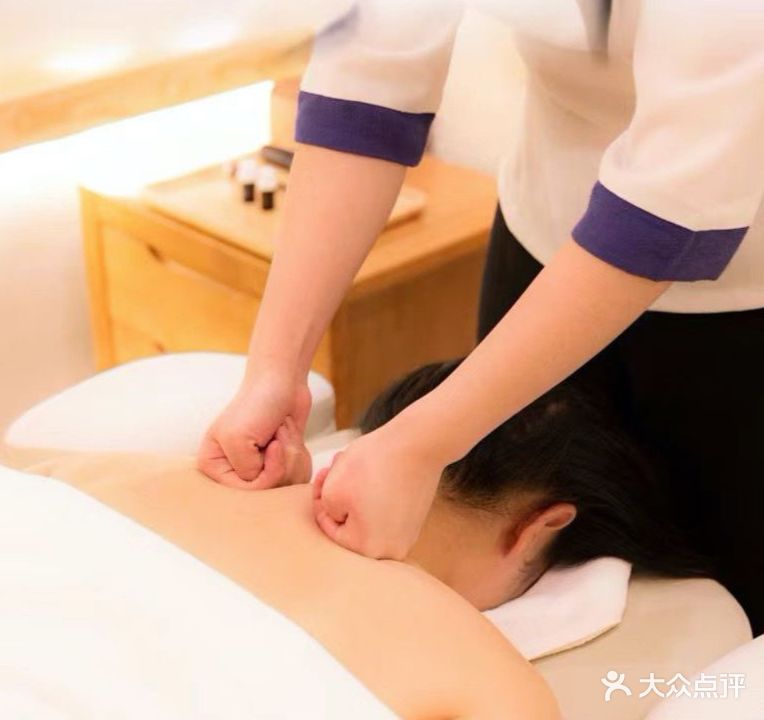 HS美人纤体会所