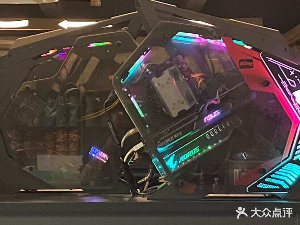 红狐网吧(同丰路店)