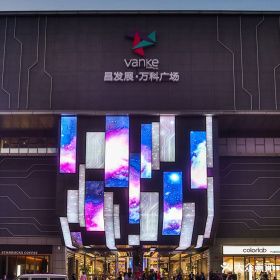 昌发展万科广场