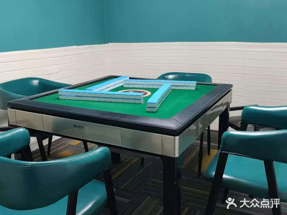 伯爵台球俱乐部(红银路店)