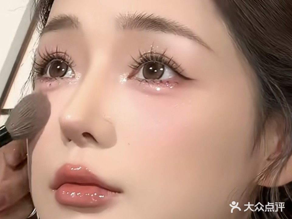 yoyo·化妆造型·纹眉·美睫