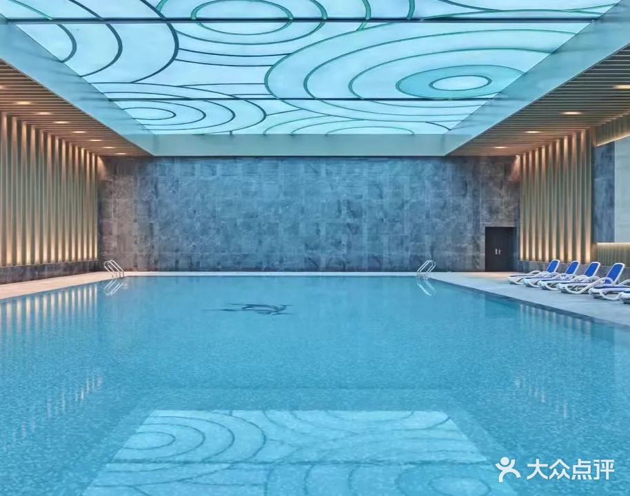 深航游泳馆