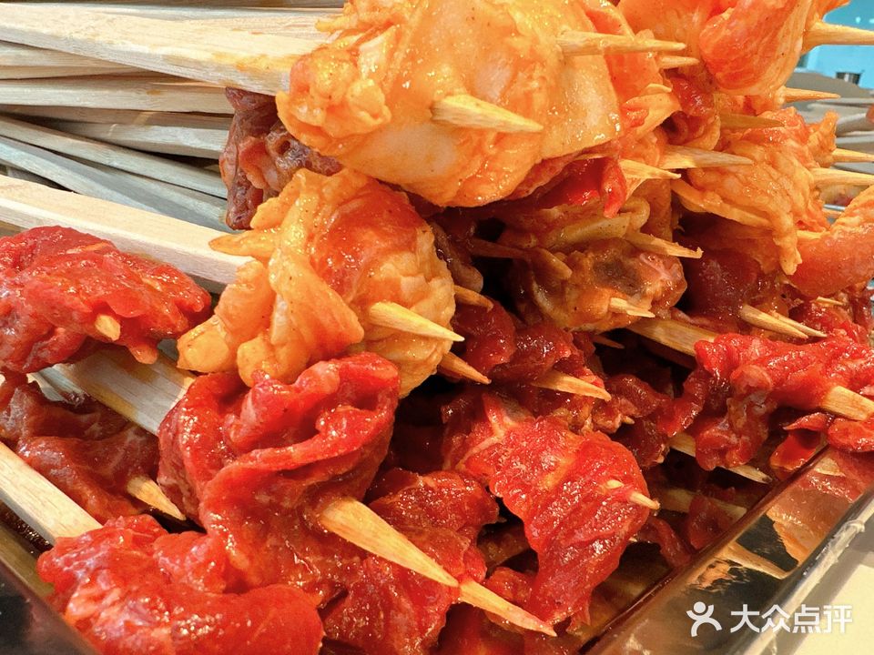 炭火小香猪烤肉(中鹰黑森林店)