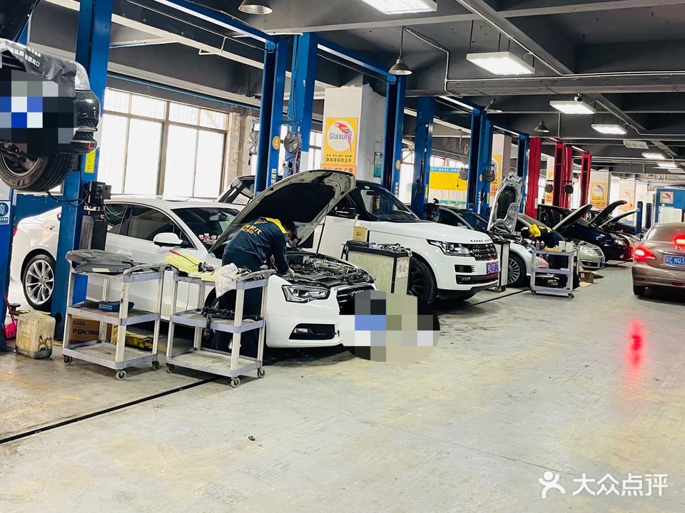 珠海豪车时代汽车维修有限公司(吉莲店)