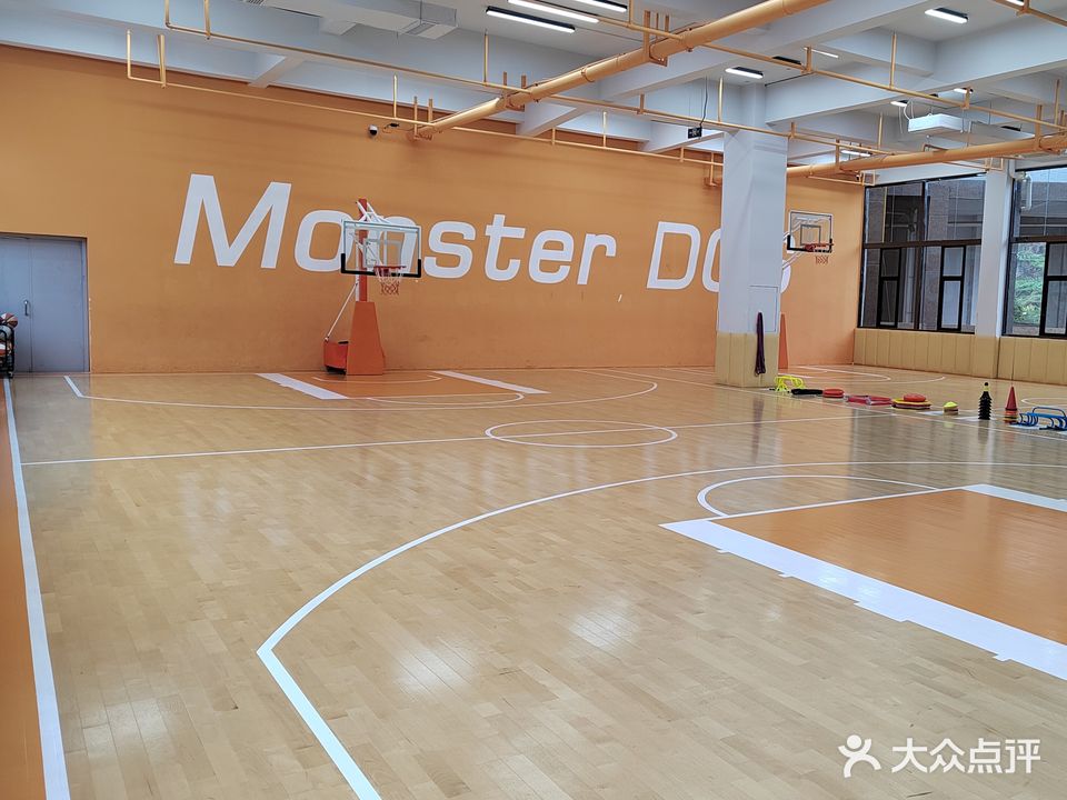 怪兽大师少儿篮球运动馆