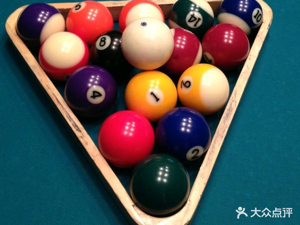 考拉台球