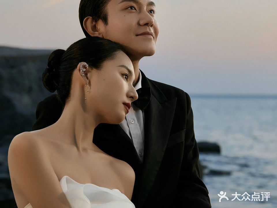 时尚芭莎婚纱摄影(民治大道店)