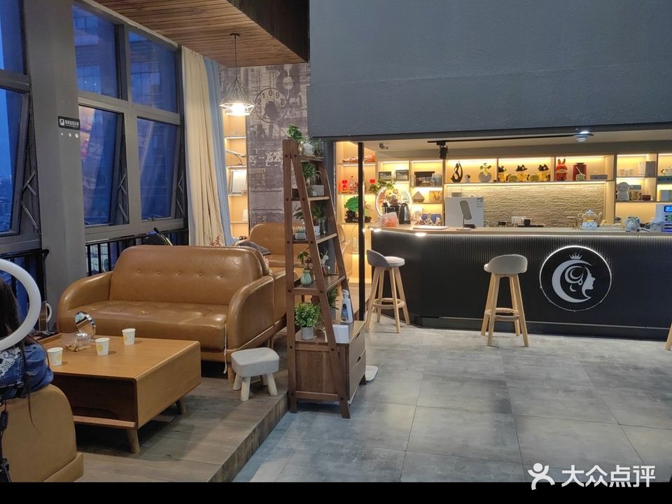 薇美逆美容会(东二环泰禾广场店)