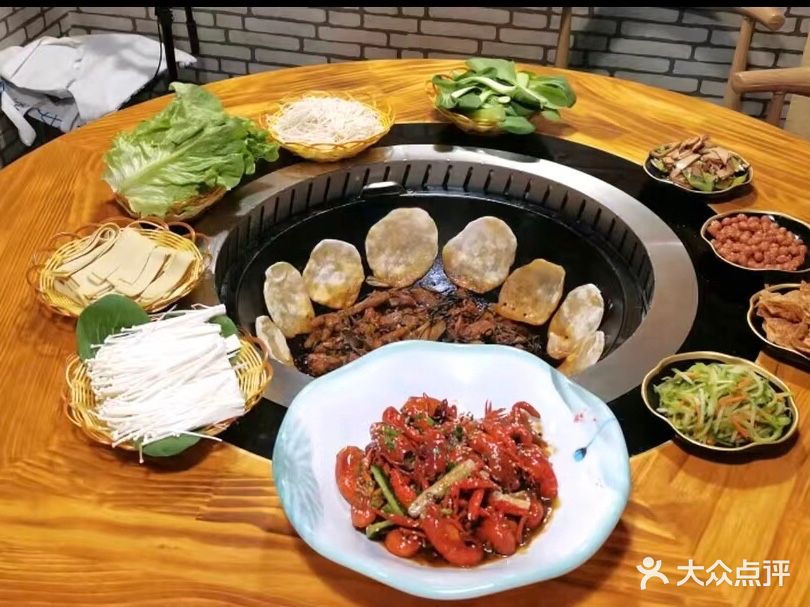 咱妮地锅沁炖(建投东方名府·玖著店)