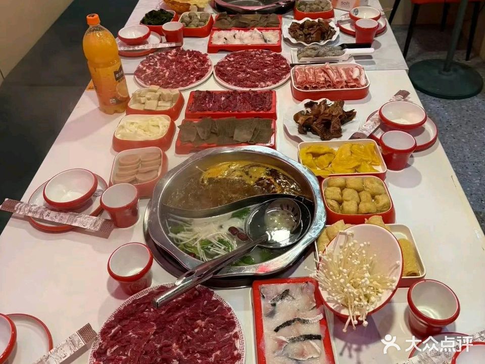 祥记潮汕牛肉火锅(绳金塔店)