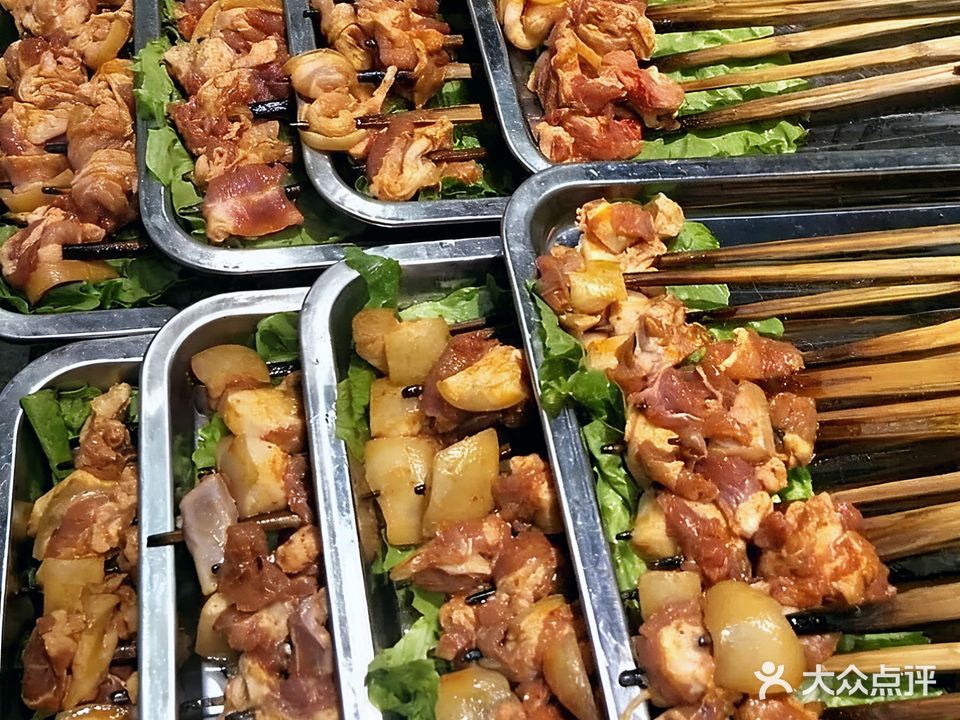 火盆小香猪(大英总店)