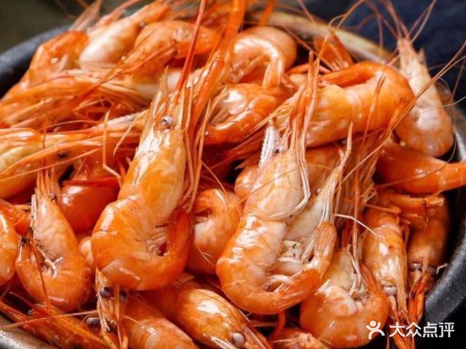 石中鲜天然石锅蒸汽河鲜